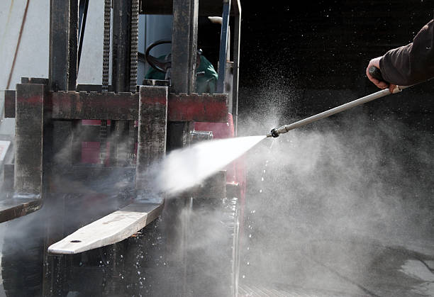 Professional Pressure Washing Services in Lochearn, MD